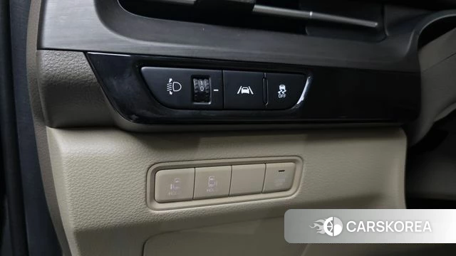 Kia Carnival 4th generation 2021 Черный из Кореи, фото 4
