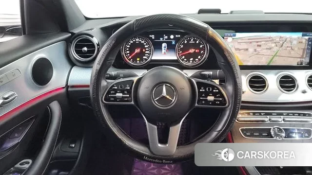 Mercedes-Benz E-Class W213 2019 Белый из Кореи, фото 4