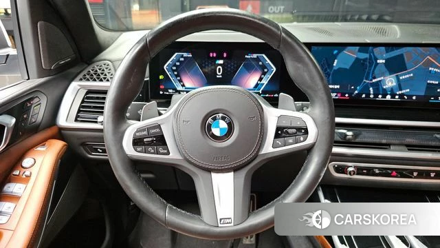 BMW X7 (G07) 2023 Белый из Кореи, фото 4