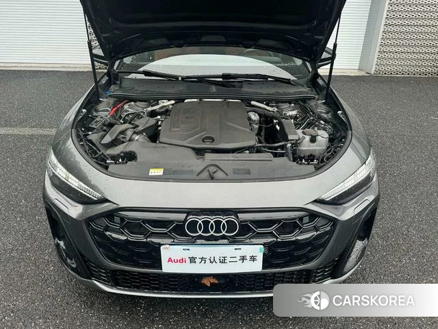 Audi A5L 2025 Темно-серый из Китая, фото 4