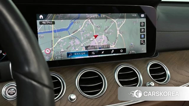 Mercedes-Benz E-Class W213 2021 Белый из Кореи, фото 4