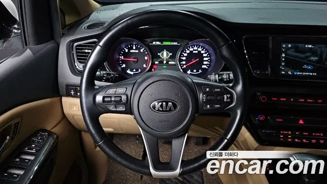 Kia The New Carnival 2019 Белый из Кореи, фото 4