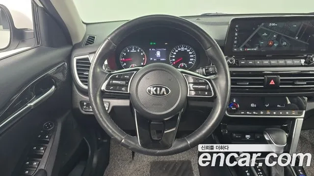 Kia Seltos 2021 Белый из Кореи, фото 4