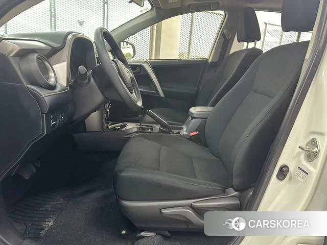 Toyota RAV4 Rongfang 2019 Белый из Китая, фото 4