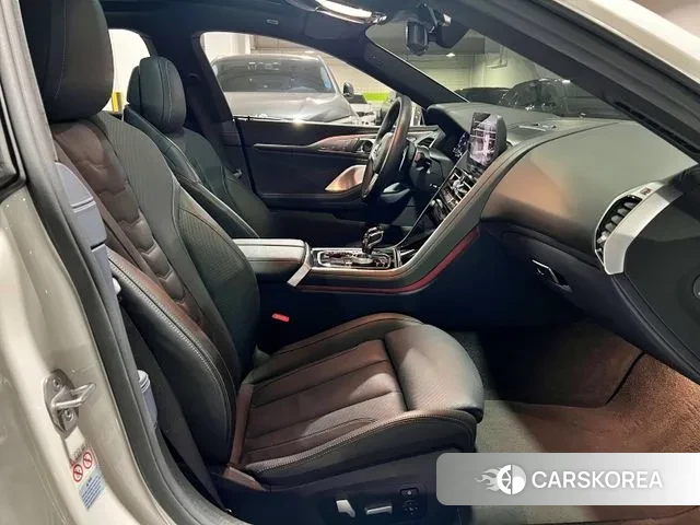 BMW 8 Series (G15) 2024 Белый из Кореи, фото 4