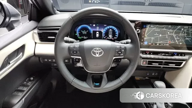 Toyota Camry (XV80) 2025 Серебряный из Кореи, фото 4