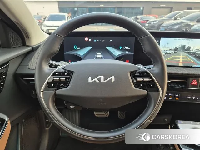 Kia EV6 2021 Белый из Кореи, фото 4