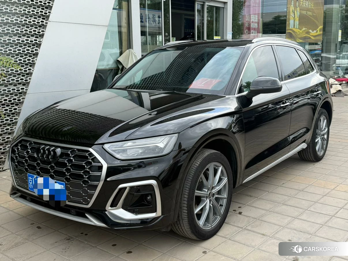 Audi Q5L 2023 Черный из Китая, фото 4