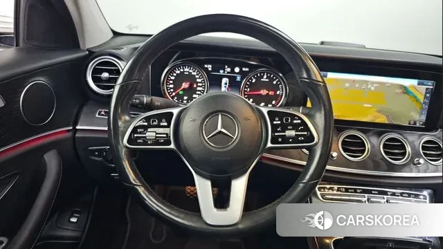 Mercedes-Benz E-Class W213 2020 Белый из Кореи, фото 4