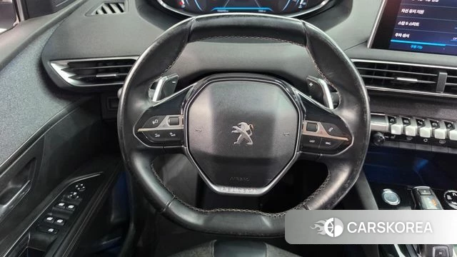 Peugeot 5008 second generation 2018 Белый из Кореи, фото 4