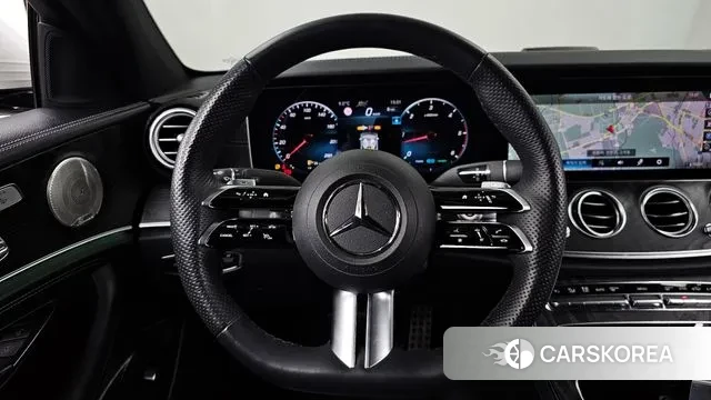 Mercedes-Benz E-Class W213 2023 Белый из Кореи, фото 4