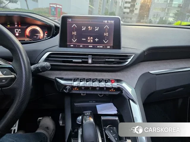 Peugeot 5008 second generation 2021 Белый из Кореи, фото 4