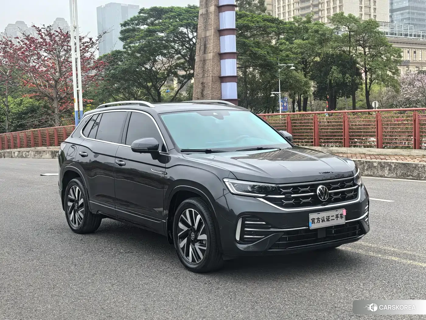 Volkswagen Tayron 2023 Silver/gray из Китая, фото 4