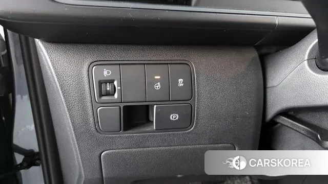 Hyundai Staria 2021 Серый из Кореи, фото 4