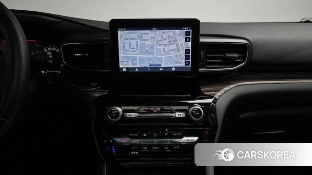Ford Explorer 6th Generation 2023 Белый из Кореи, фото 4