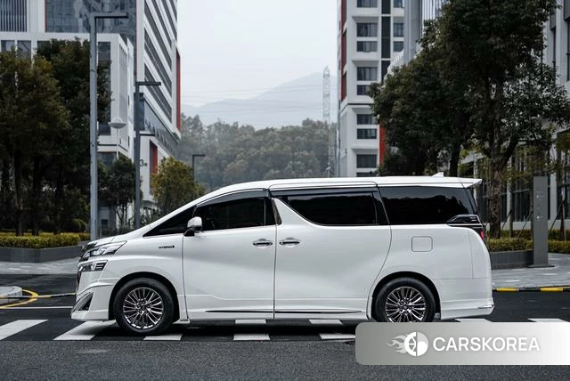 Toyota Wilfa 2022 Белый из Китая, фото 4