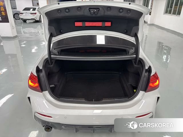 BMW 1 series id 3907855 из Китая 4