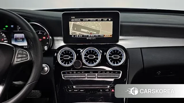 Mercedes-Benz C-Class W205 2018 Белый из Кореи, фото 4