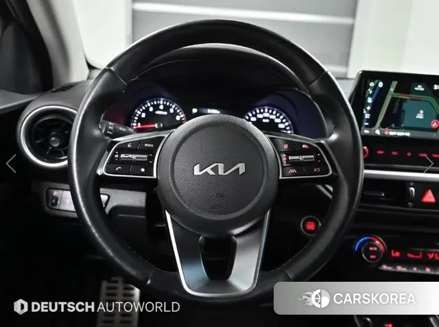 Kia The New K3 2nd generation 2024 Белый из Кореи, фото 4