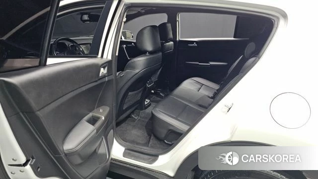 Kia Sportage 4th Generation 2018 Белый из Кореи, фото 4