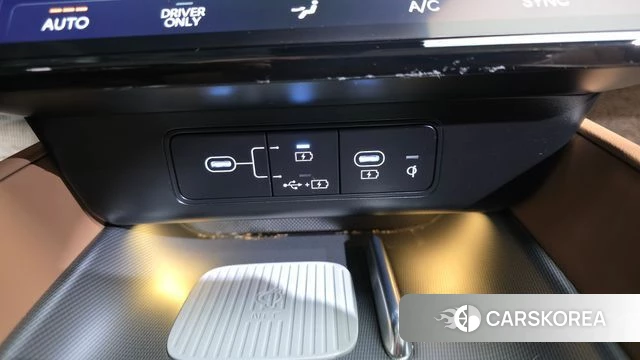 Hyundai Grandeur Hybrid (GN7) 2025 Белый из Кореи, фото 4