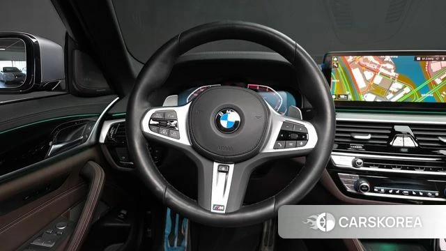 BMW 5 Series (G30) 2023 Серый из Кореи, фото 4