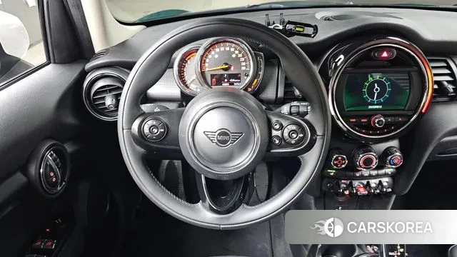 Mini Cooper 2020 Зеленый из Кореи, фото 4