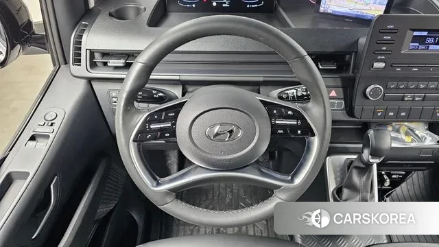 Hyundai Staria 2022 Белый из Кореи, фото 4