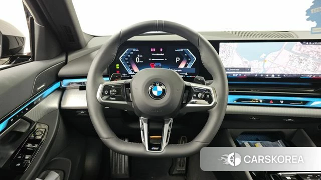 BMW 5 Series (G60) 2025 Серый из Кореи, фото 4