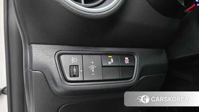 Kia The New K3 2nd generation 2023 Белый из Кореи, фото 4