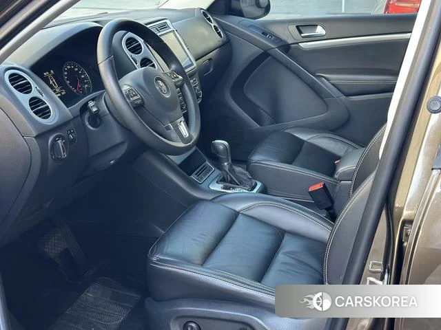 Volkswagen Tiguan 2019 Коричневый из Китая, фото 4