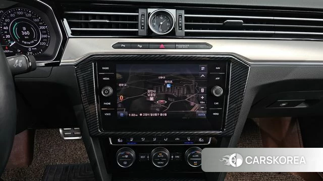 Volkswagen Arteon 2019 Белый из Кореи, фото 4