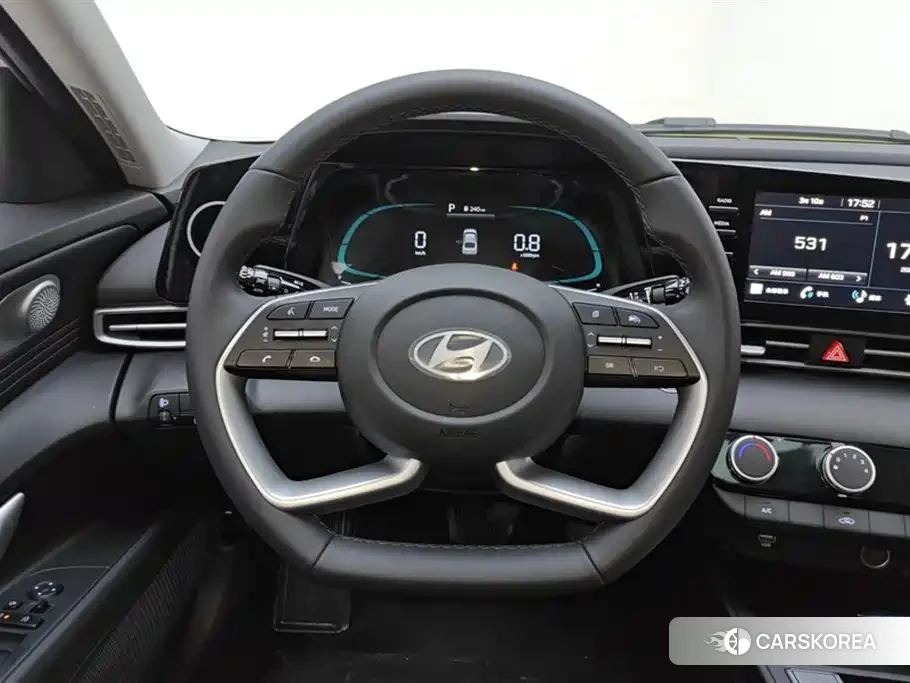 Hyundai Elantra 2025 Белый из Китая, фото 4