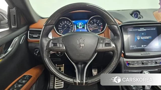 Maserati Ghibli 2018 Черный из Кореи, фото 4