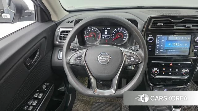 Ssangyong Berry New Tivoli 2022 Светло-серебряный цвет из Кореи, фото 4