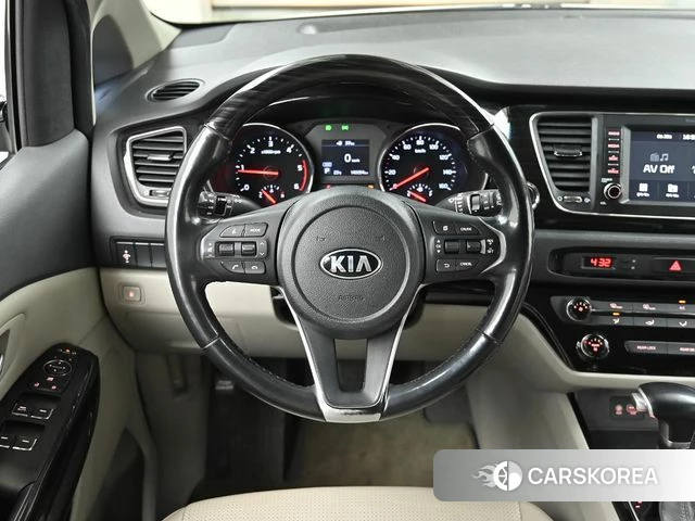 Kia The New Carnival 2019 Белый из Кореи, фото 4
