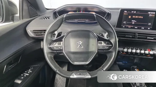 Peugeot 5008 second generation 2020 Серый из Кореи, фото 4