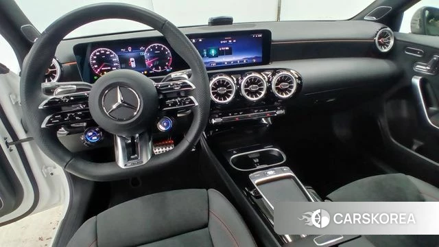 Mercedes-Benz A-Class W177 2025 Белый из Кореи, фото 4