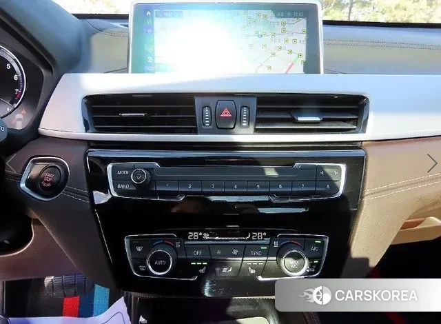 BMW X1 (F48) 2021 Белый из Кореи, фото 4