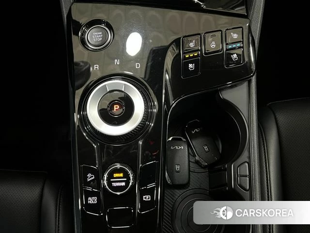 Kia Sportage 5th Generation Hybrid 2022 Серебряный из Кореи, фото 4