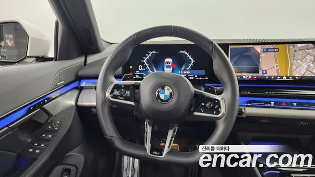 BMW 5 Series (G60) 2024 Белый из Кореи, фото 4