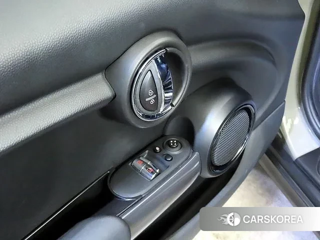 Mini Cooper 2020 Серый из Кореи, фото 4