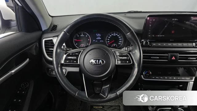 Kia Seltos 2021 Белый из Кореи, фото 4