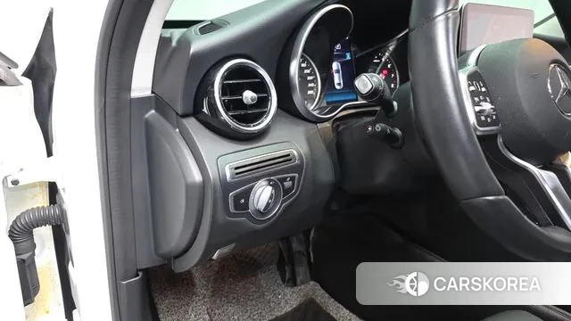 Mercedes-Benz C-Class W205 2020 Белый из Кореи, фото 4