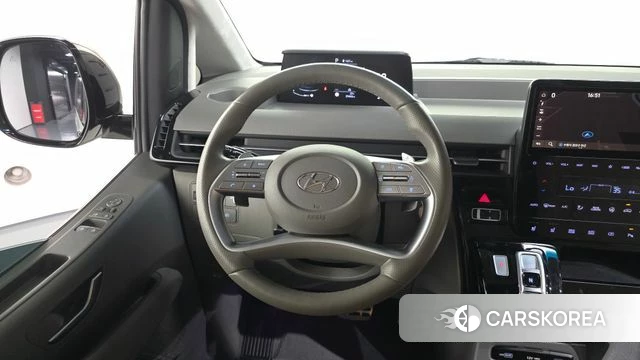 Hyundai Staria 2024 Белый из Кореи, фото 4