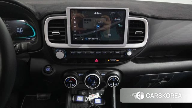 Hyundai Venue 2025 Белый из Кореи, фото 4