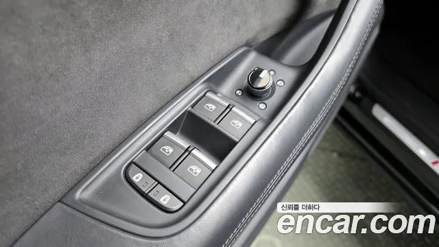 Audi Q8 (4M) id 2848796 из Кореи 4