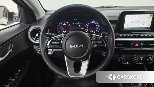 Kia The New K3 2nd generation 2022 Белый из Кореи, фото 4
