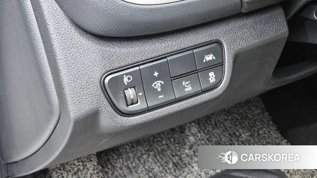 Kia Seltos 2022 Белый из Кореи, фото 4