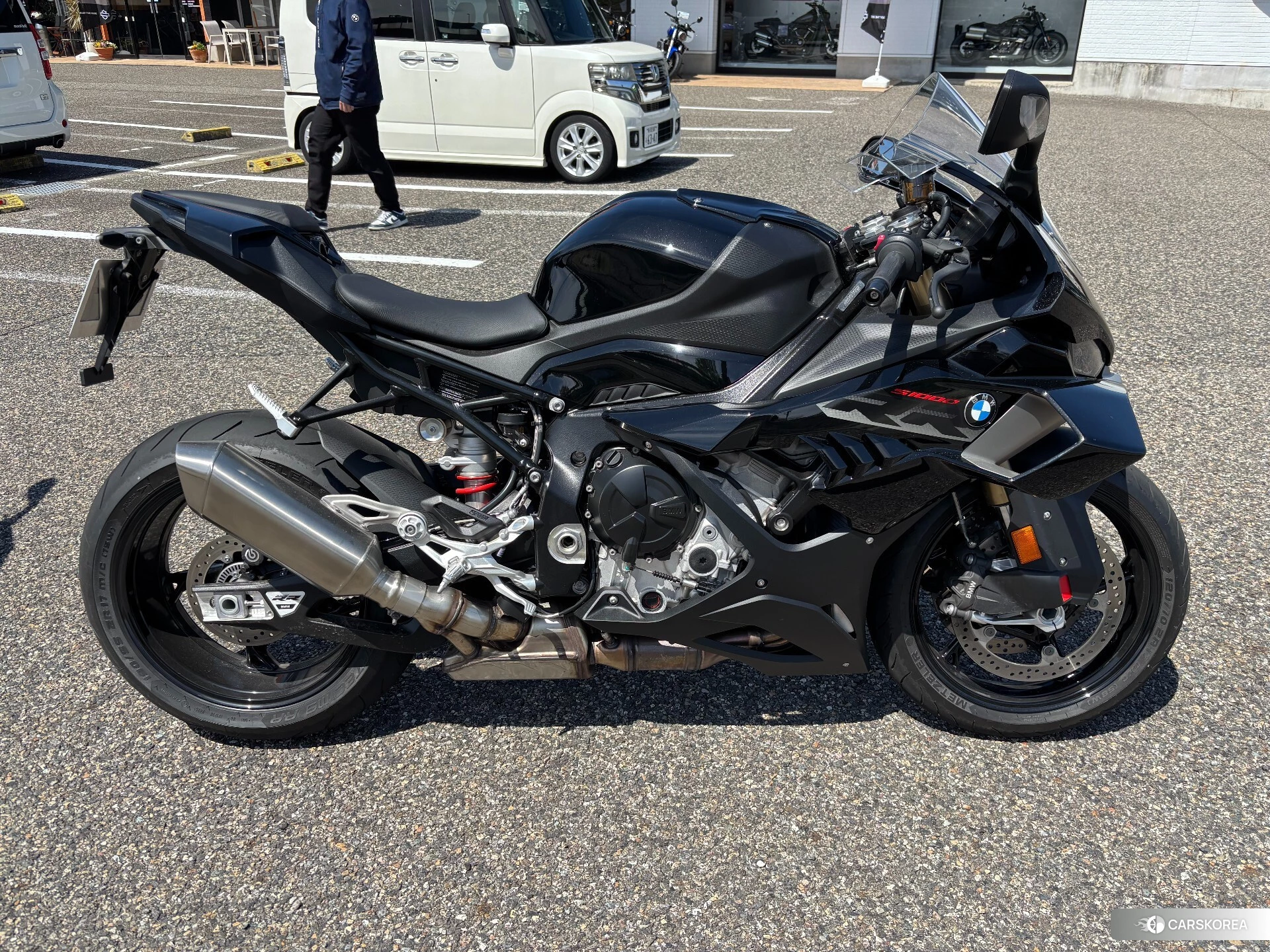 BMW S1000RR 2026 из Японии